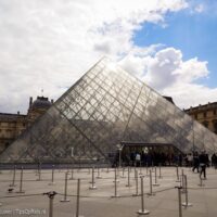 Het Louvre in Parijs