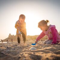 Een veilige stranddag: let op je kinderen