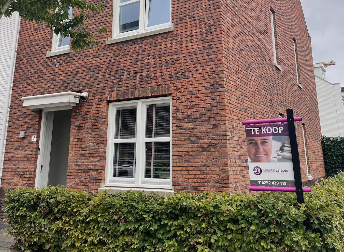 Hoera, ons huis staat te koop