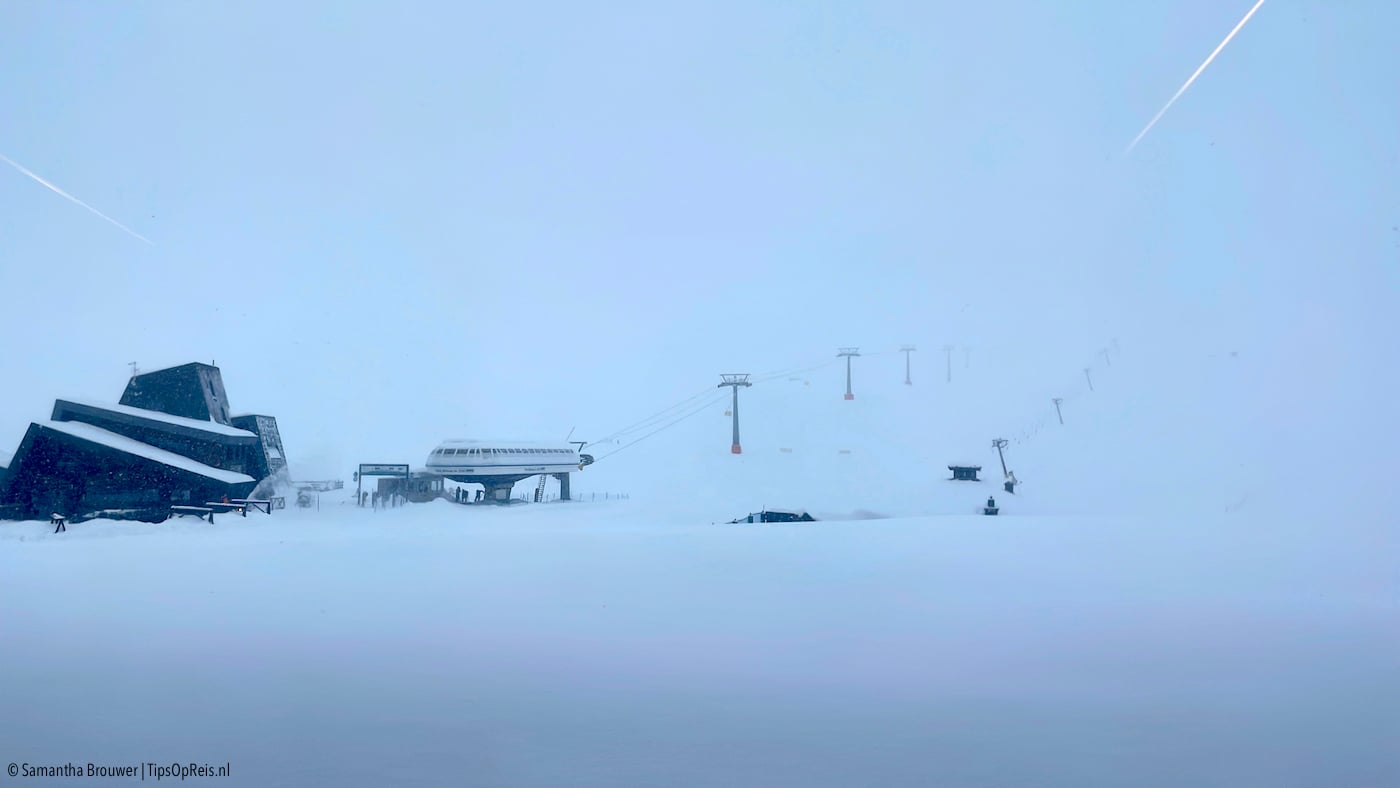 SkiÃ«n in de mist
