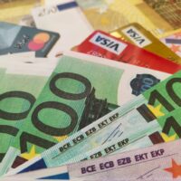 Creditcard en contant geld