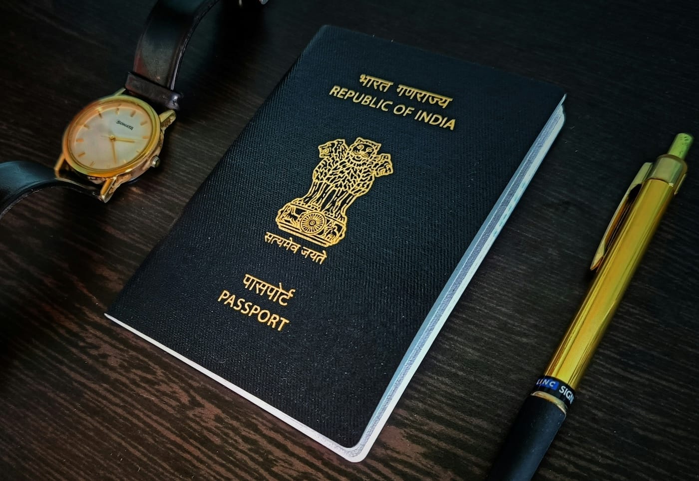 Zwart paspoort in India