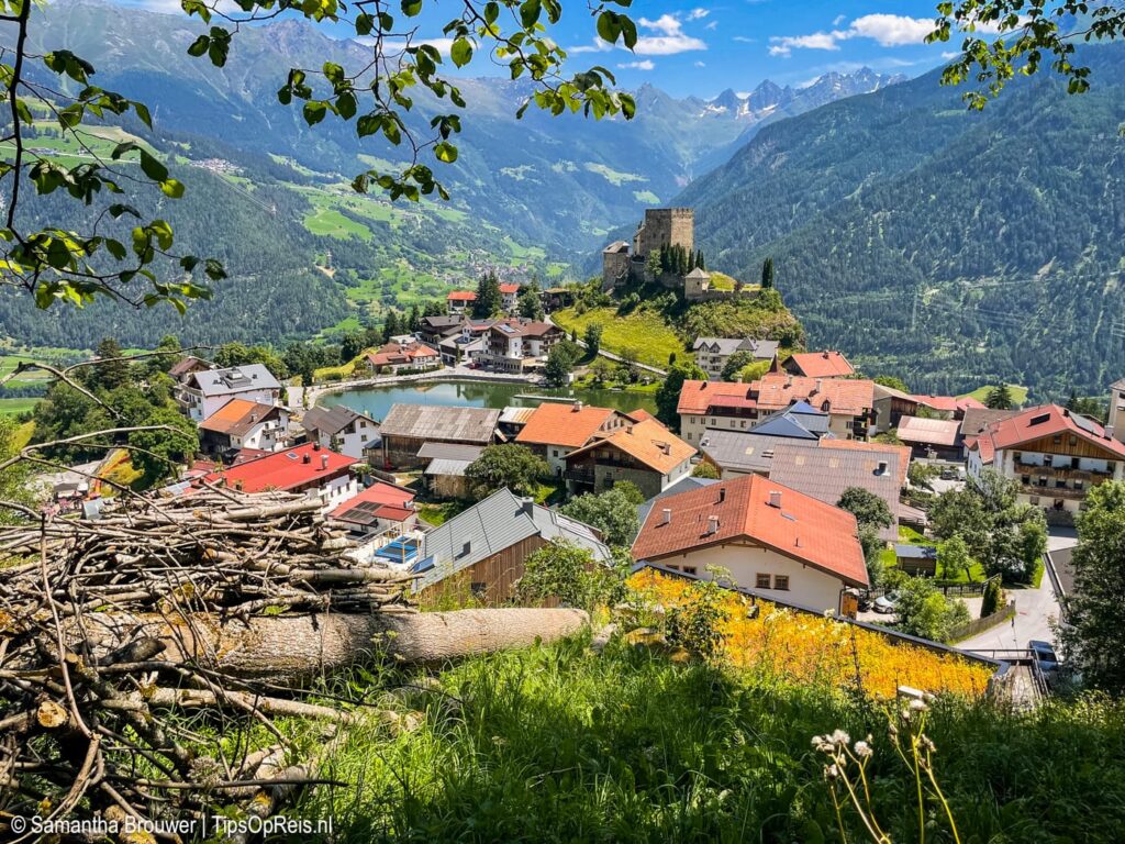 Het uitzicht over Ladis