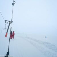 Werken in de sneeuw gaat ook door met slecht weer