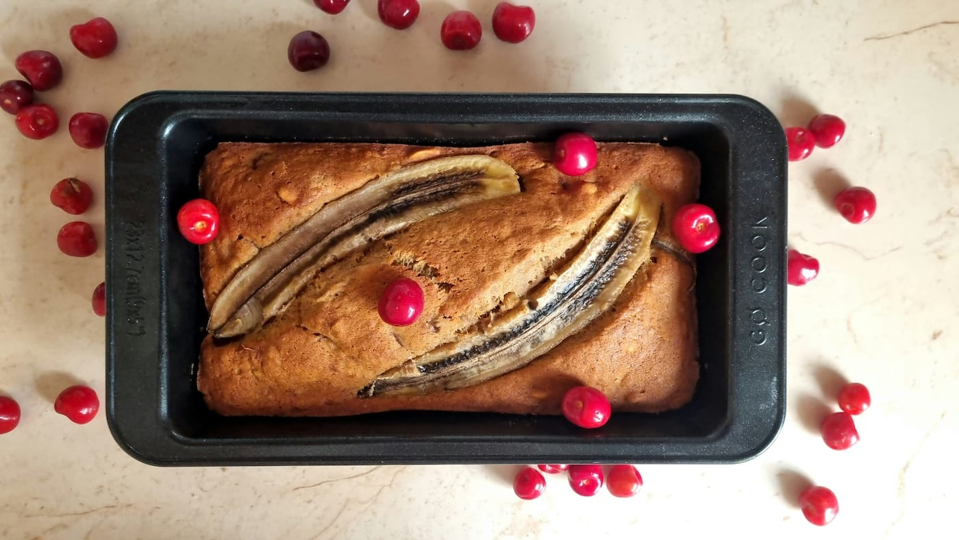 Bananenbrood glutenvrij | Photo by Natasha Levai on Unsplash