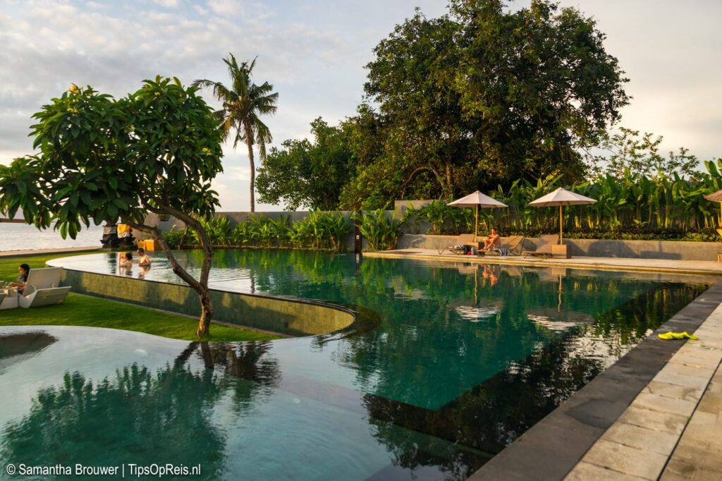 Lovina Beach Club & Resort, Bali