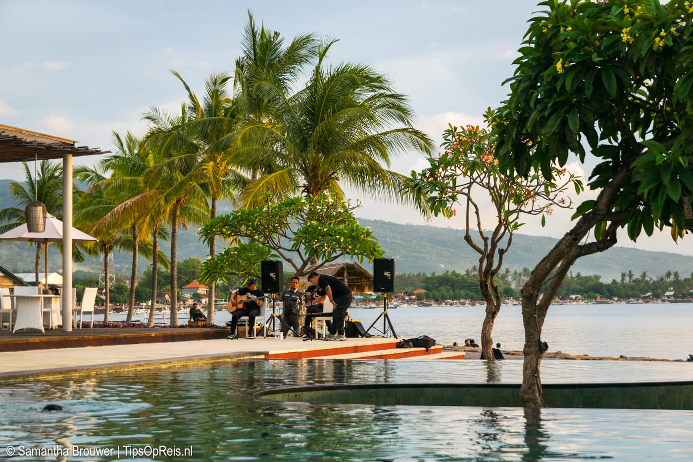 Lovina Beach Club & Resort - Livebandje