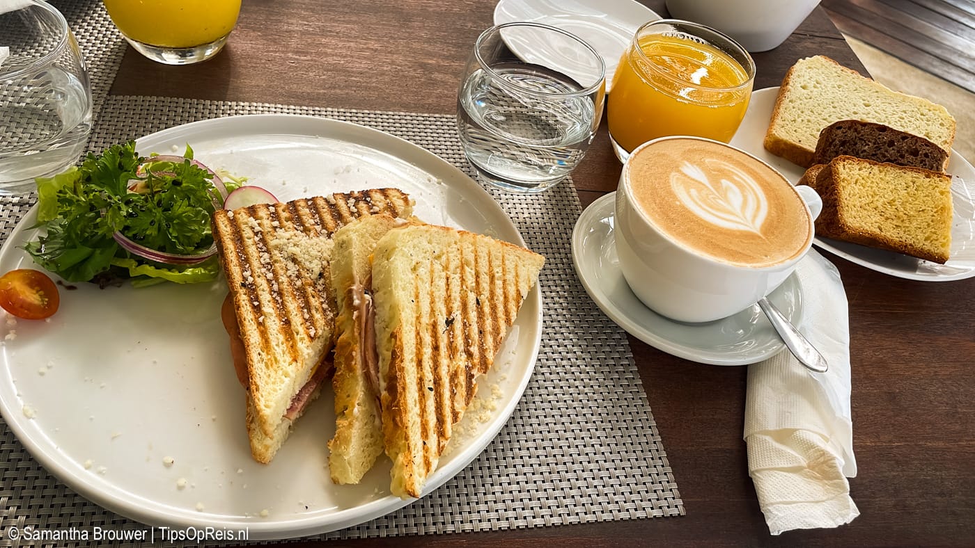 Fantastisch glutenvrij ontbijt bij Sadara Resort, Bali