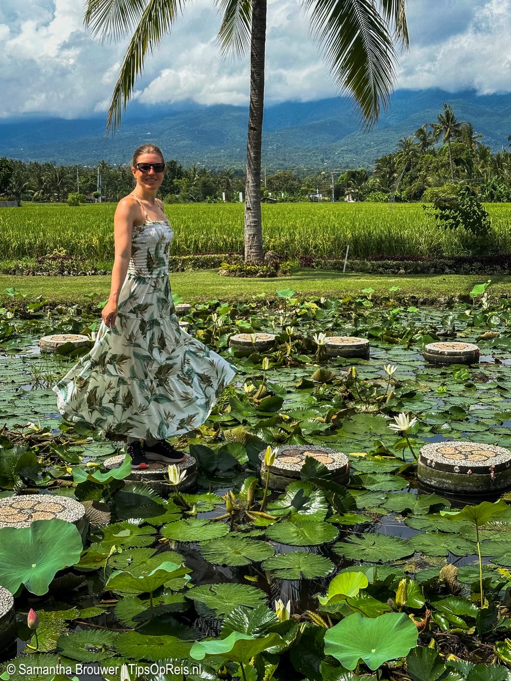 Deze rok en dit topje kocht ik bij BALI - Made in Bali