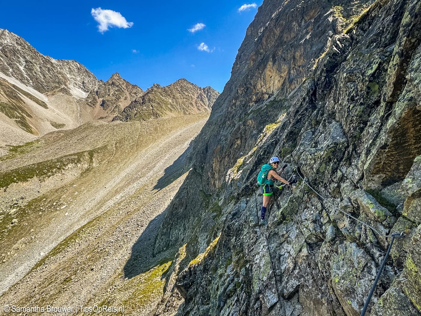 Niemand in de wijde omgeving te bekennen op de Kleinbärenzinne-Klettersteig in het Pitztal