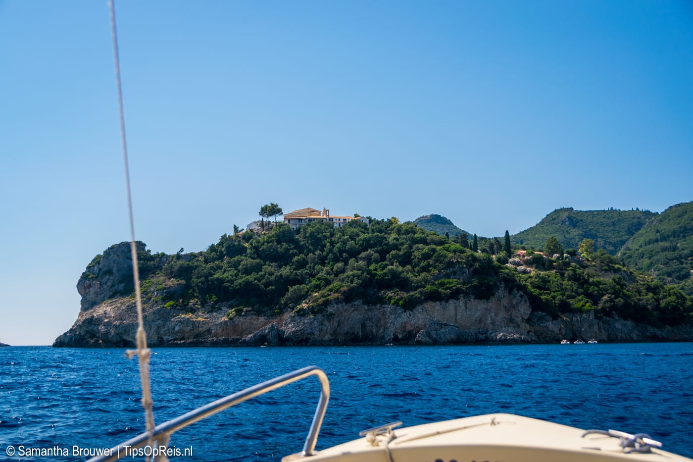 Bootje huren in Palaiokastritsa, Corfu