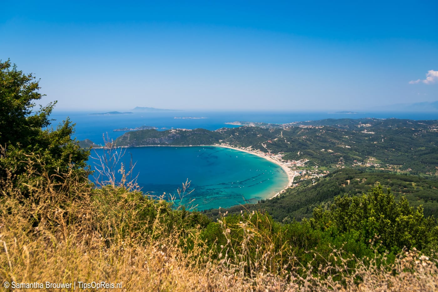 Uitzicht over Agios Stefanos, Corfu